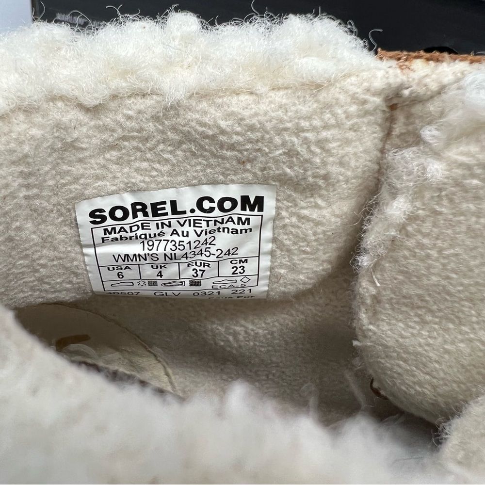 Sorel Harlow Cozy Bootie - Picture 8 of 10